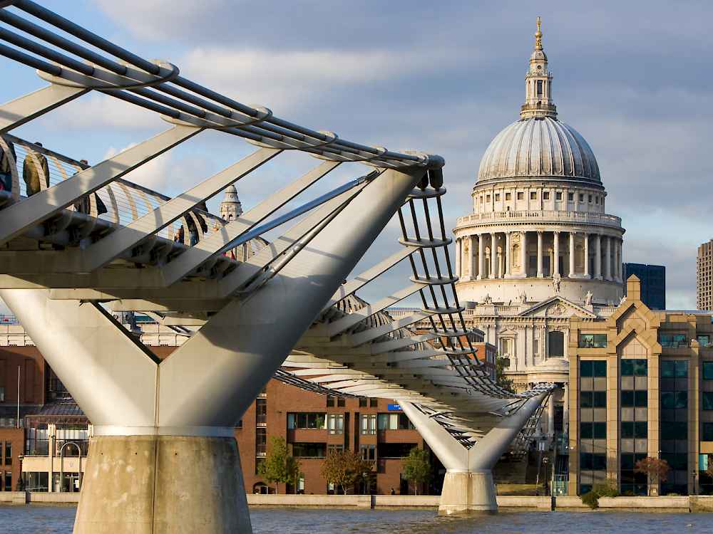 London 2 - St Paul
